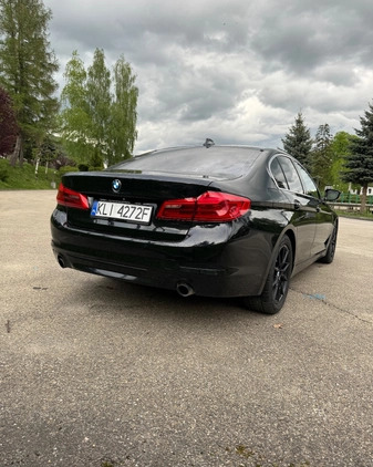 BMW Seria 5 cena 108000 przebieg: 133000, rok produkcji 2017 z Miłosław małe 154